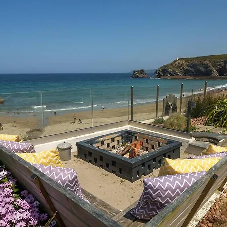 Award Winning 5* Beach House! Hot Tub & Fire Pit